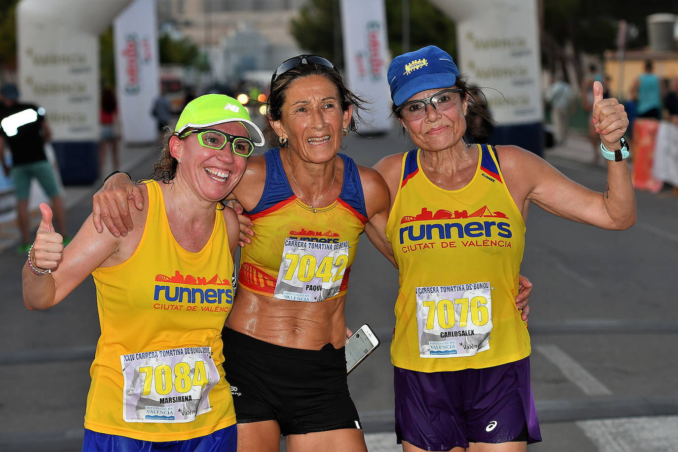 Fotos: Búscate en la 10K XXIV Carrera Tomatina de Buñol 2019