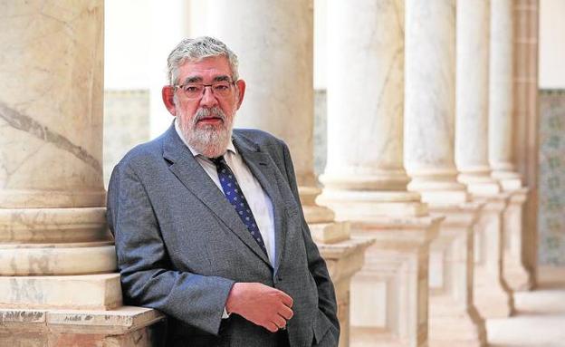 Vicente Navarro de Luján: «La batalla contra la concertada no se corresponde con la realidad social»