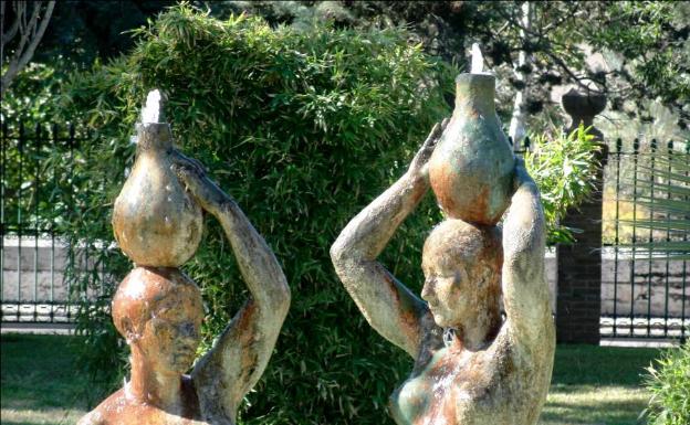 Detalle del grupo escultórico, obra de Octavio Vicent Cortina.