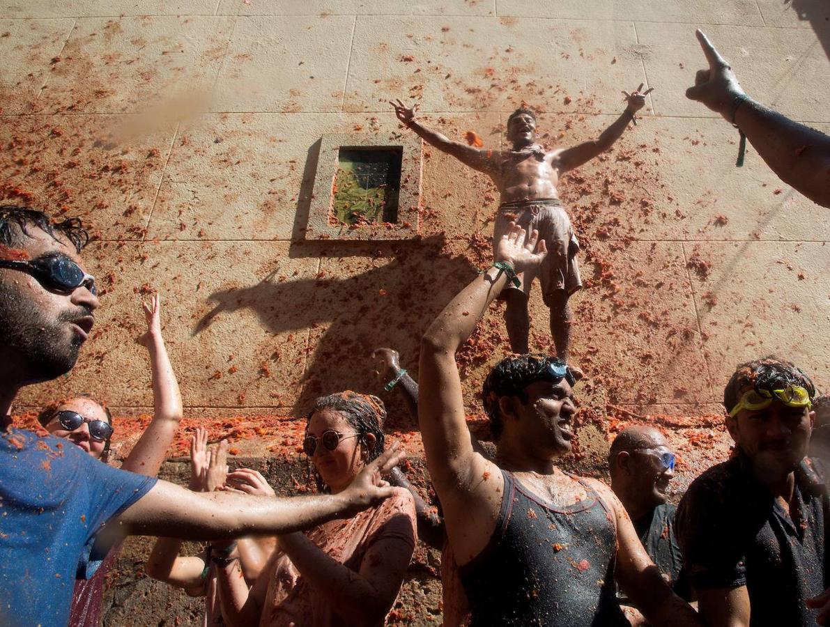 Fotos: La Tomatina de Buñol 2019, en imágenes
