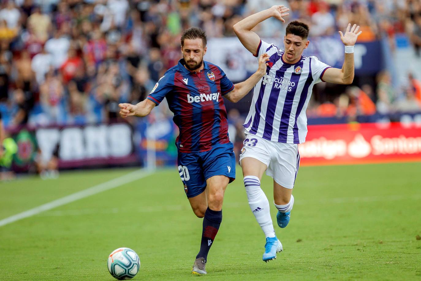 Fotos: El Levante-Valladolid, en imágenes