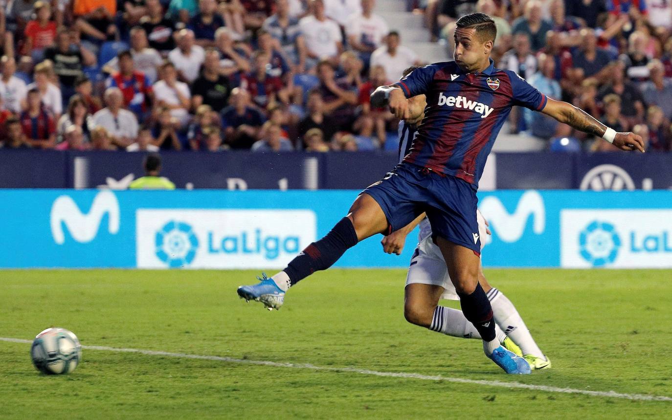 Fotos: El Levante-Valladolid, en imágenes