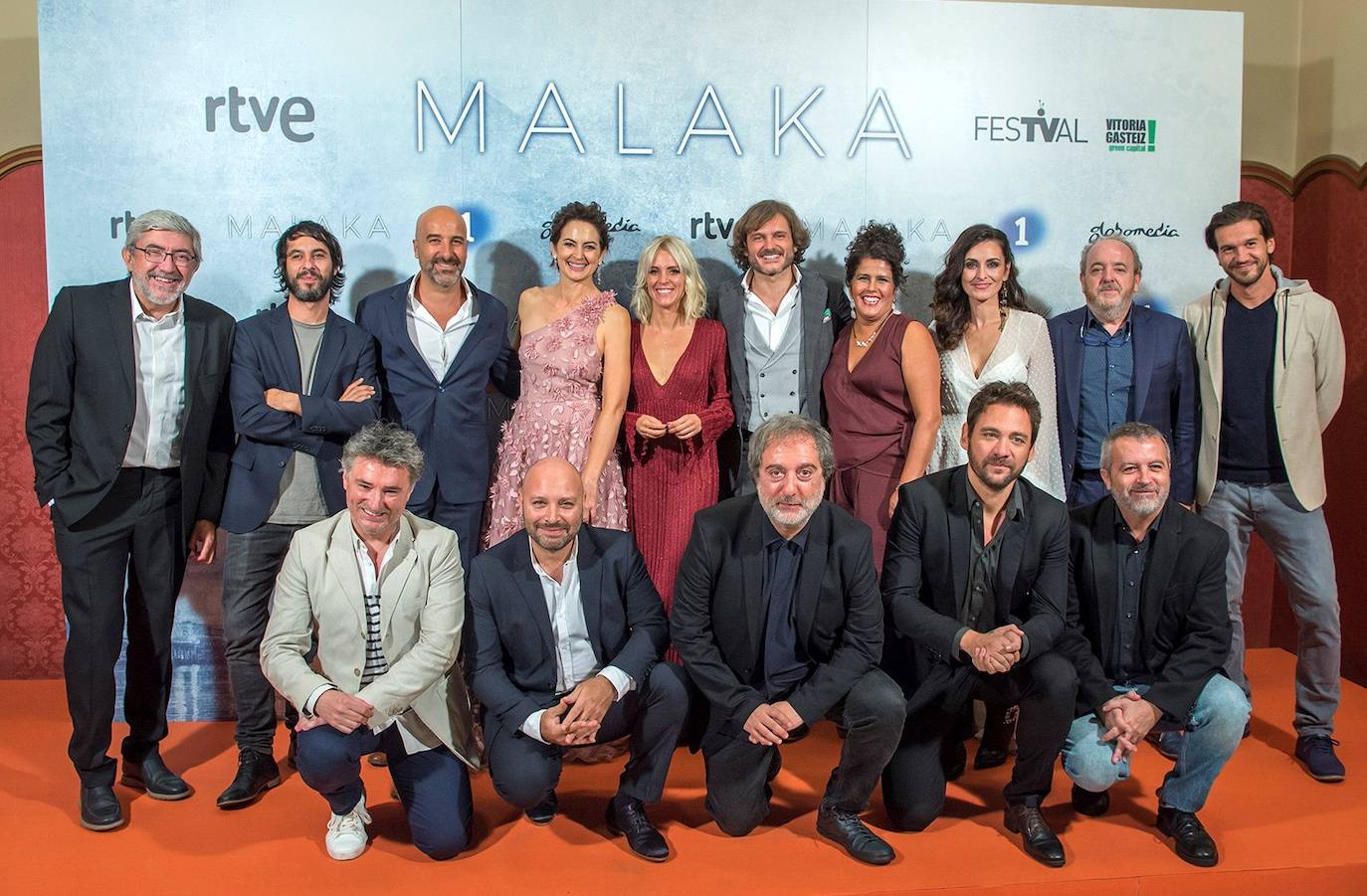 Equipo al completo de 'Malaka'.