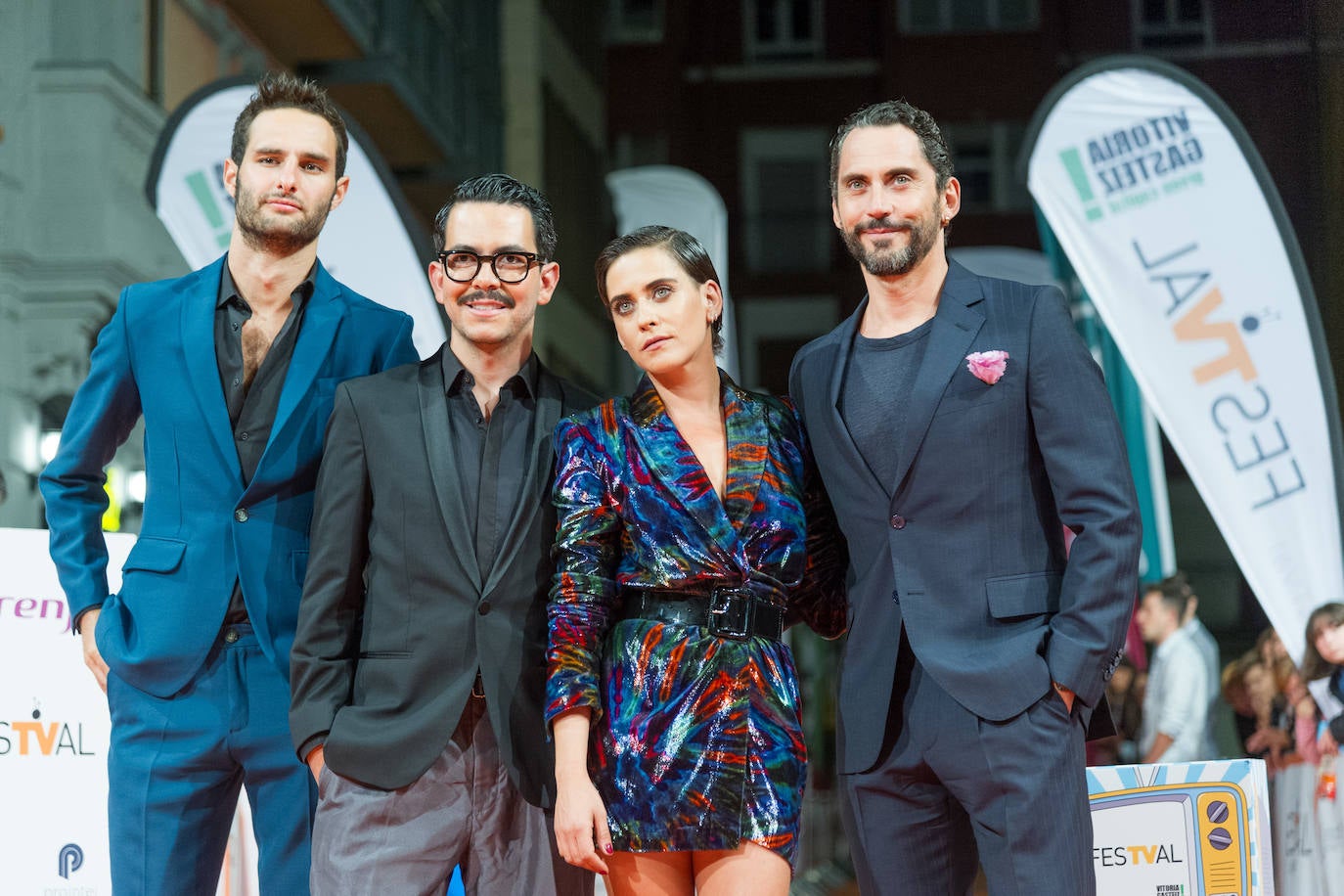 Parte del equipo de 'La casa de las flores'.