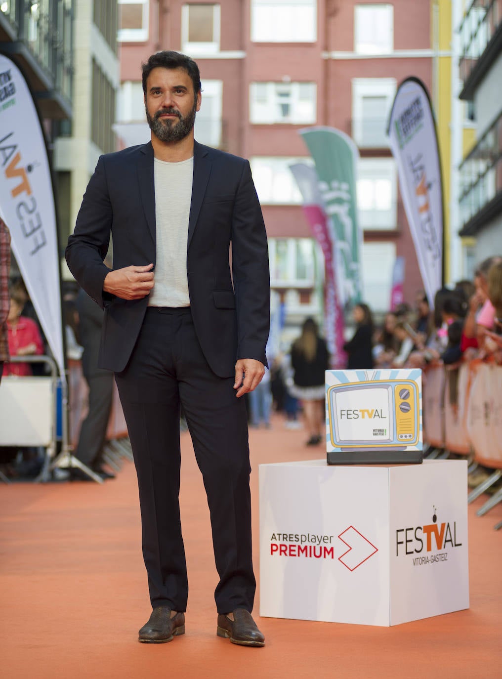 El actor Miquel Fernández participa también en la serie.