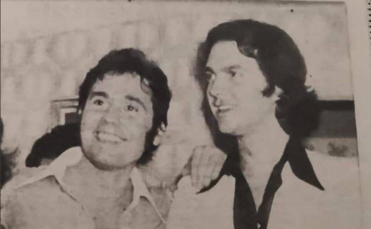 Raphael ha recordado a Camilo Sesto con una foto juntos. 