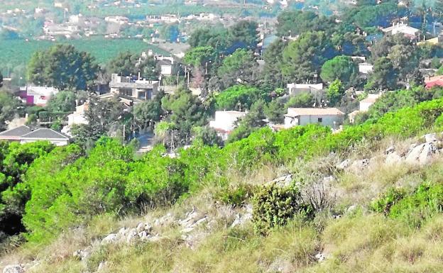 Un grupo de casas diseminadas en el término de Torrent. 