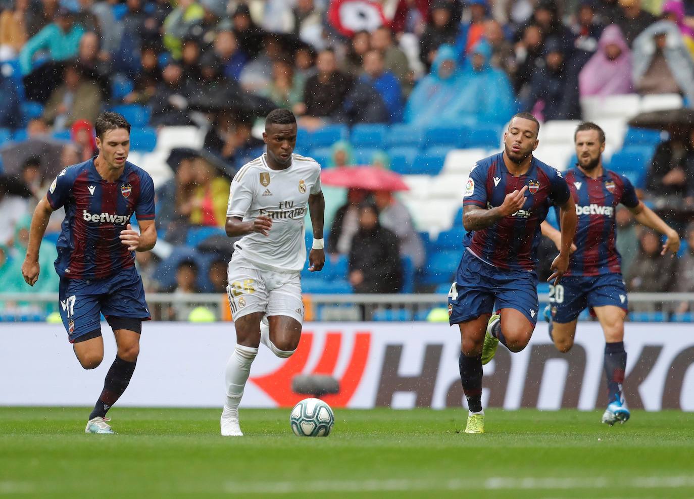 Fotos: El Real Madrid-Levante, en imágenes