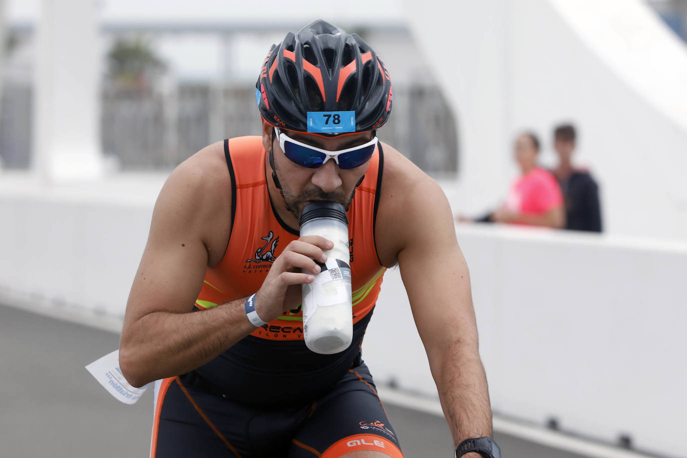 Fotos: Búscate en el Campeonato de Europa de Triatlón en Valencia