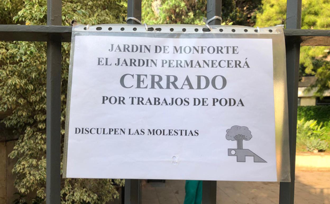 El jardín de Monforte se cierra para revisar el arbolado tras la gota fría