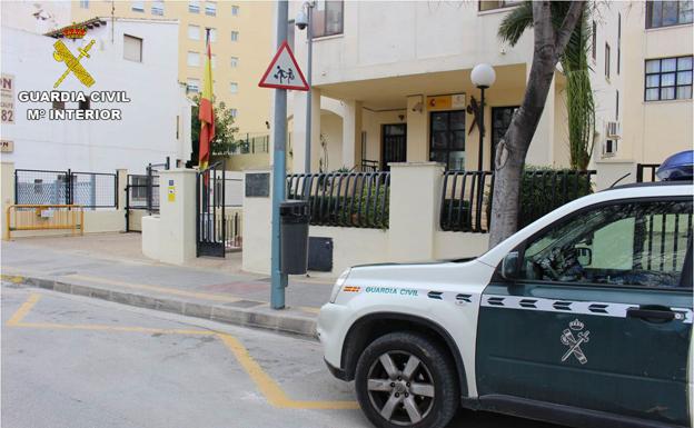 Viola a la canguro de sus hijos en Calpe, que trabajaba gratis