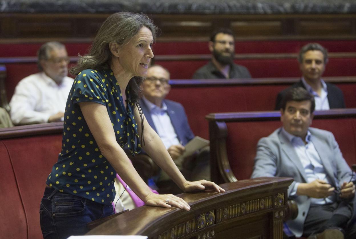 María Oliver, durante su etapa como concejala de Podemos en el Ayuntamiento. 