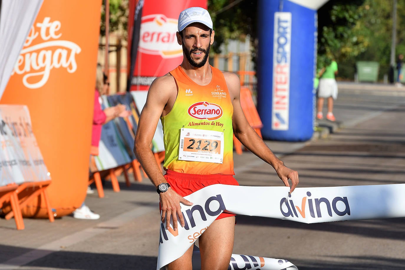 Fotos: Búscate en la 43ª Volta a Peu de los barrios de San Marcelino y San Isidro de Valencia