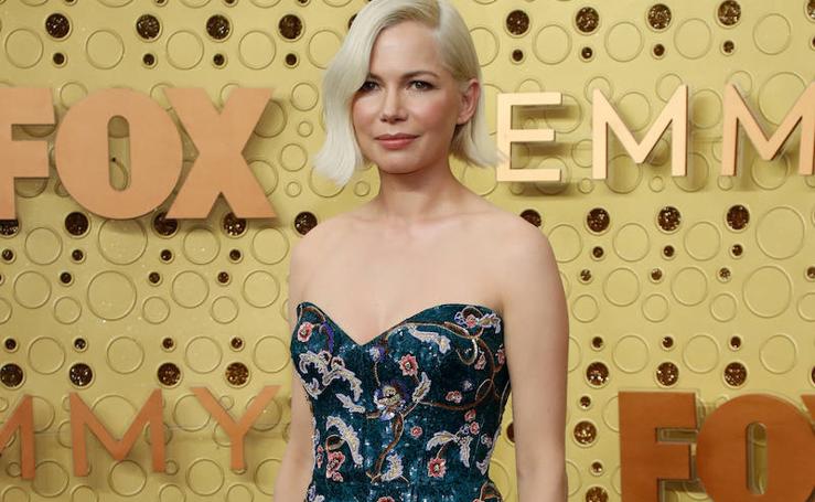 Las estrellas, en la alfombra roja de los Emmy