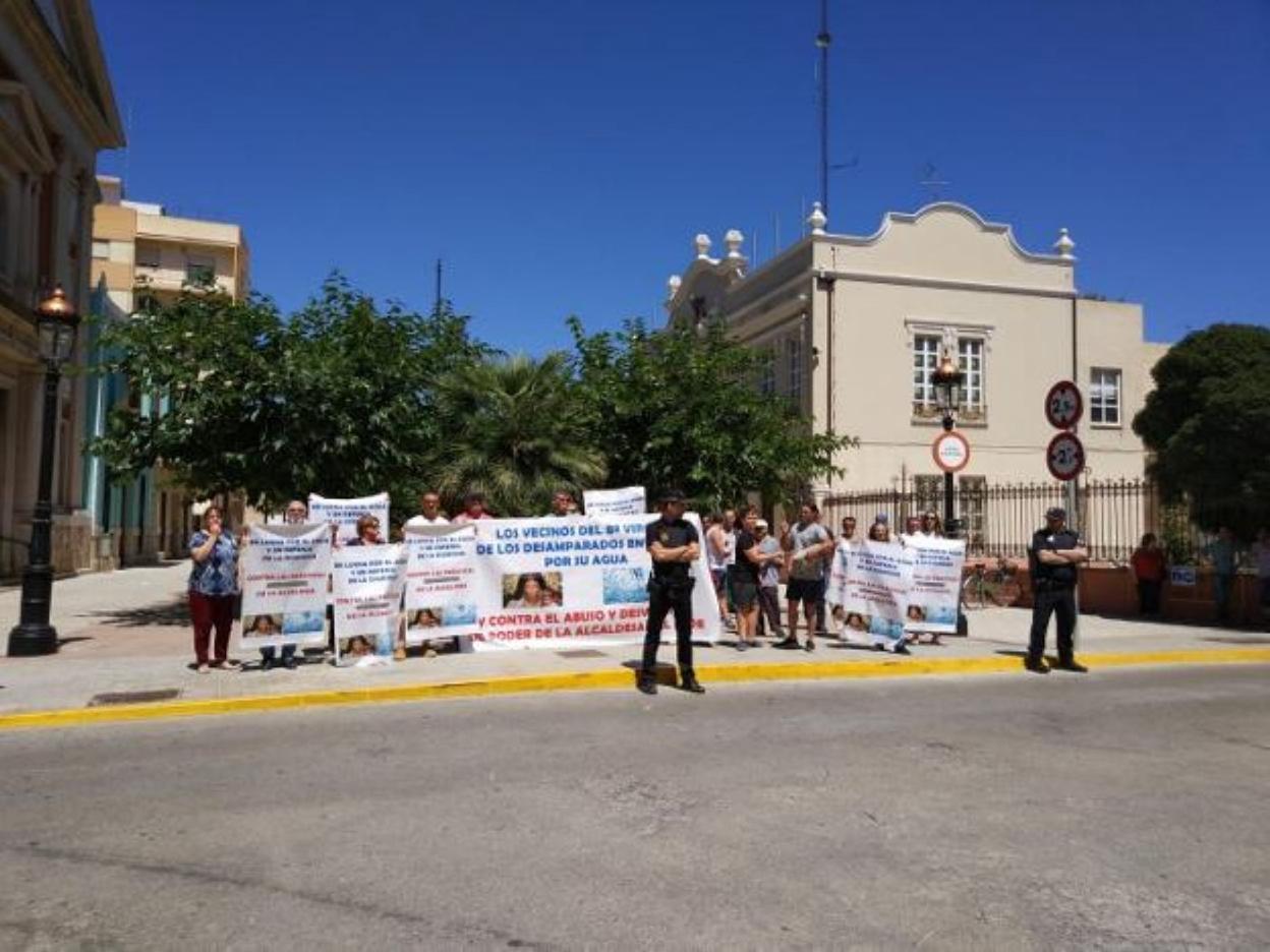 La manifestación de los vecinos afectados. 