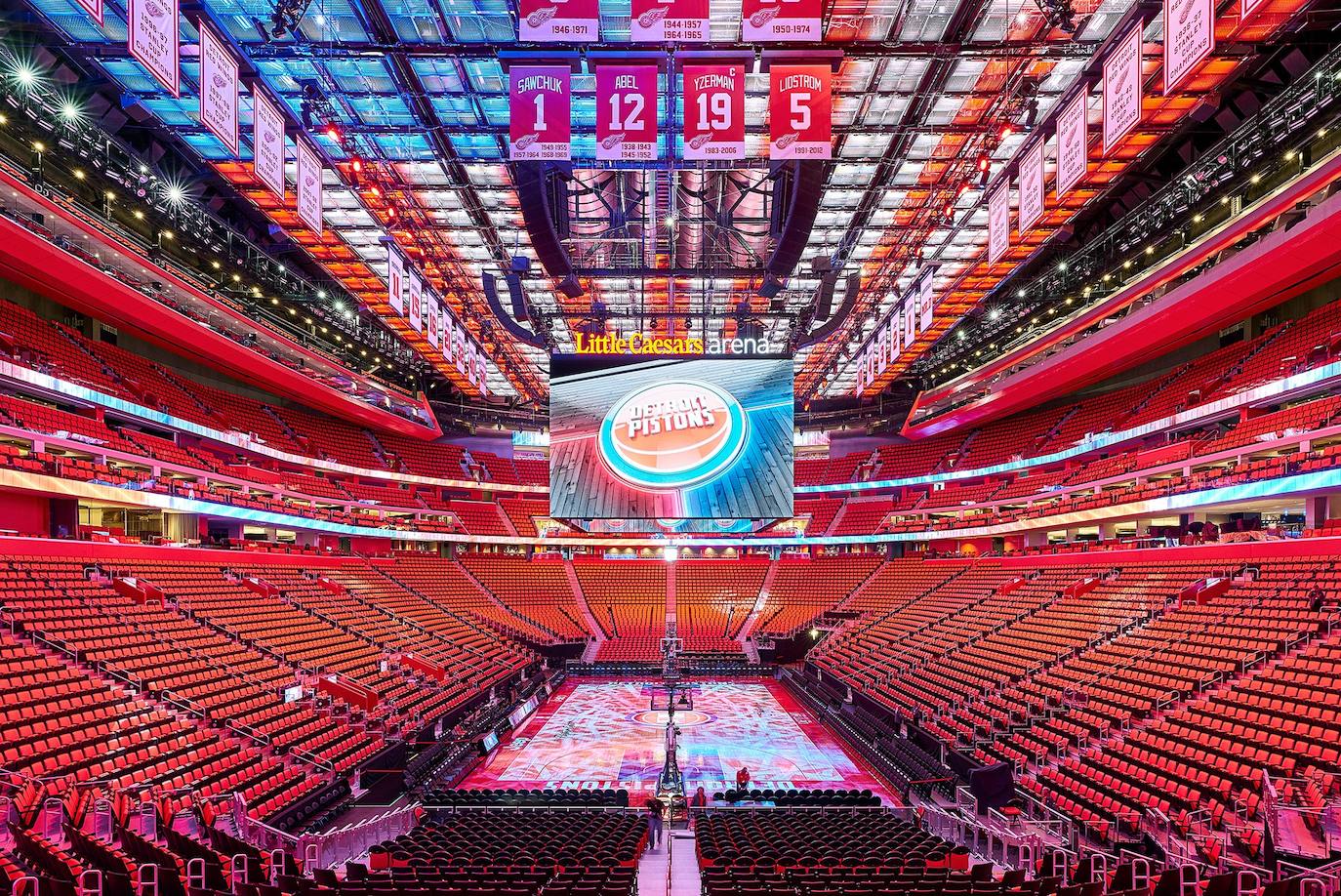 Little Caesars Arena (Detroit). 