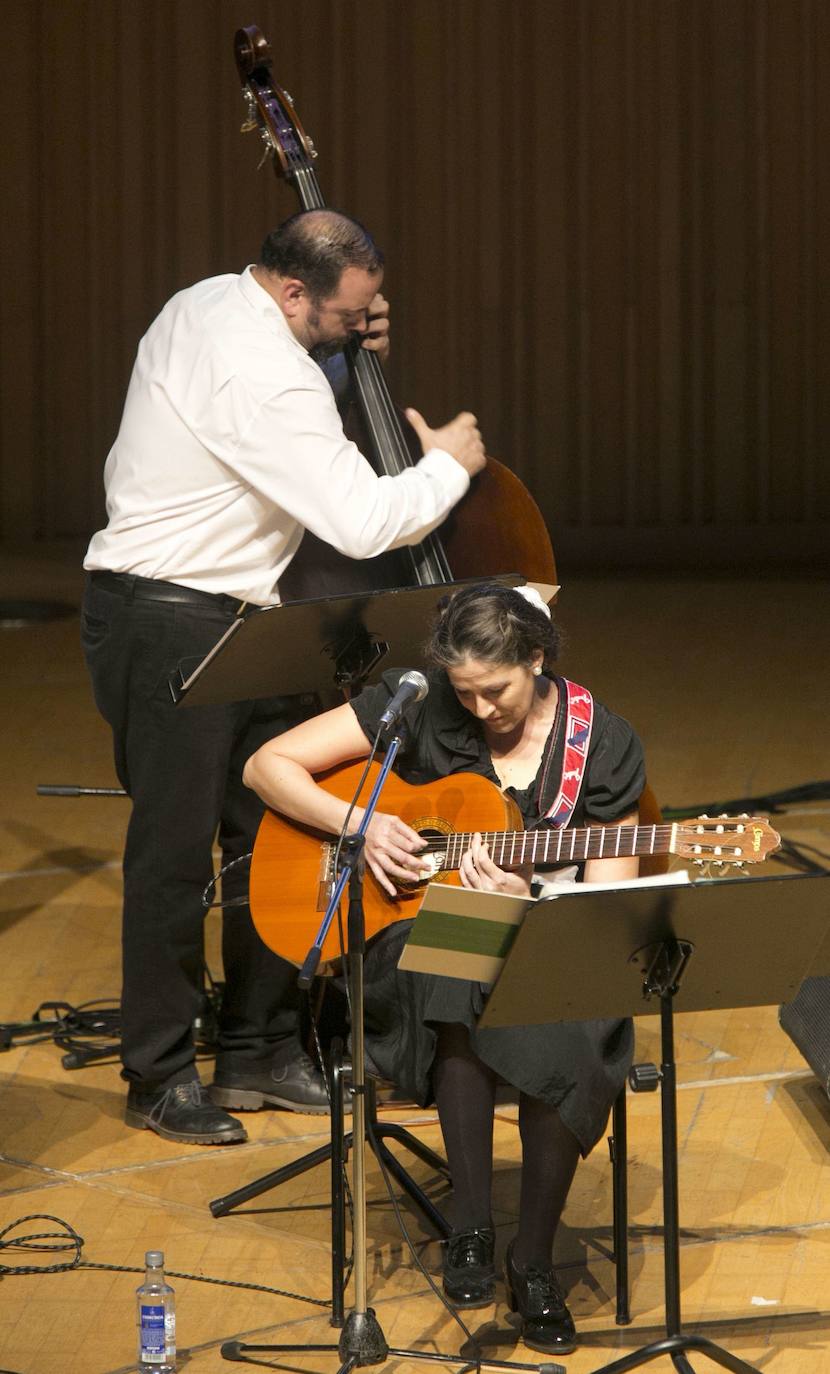 2017. Un grupo musical, durante la entrega de los premios de LAS PROVINCIAS.