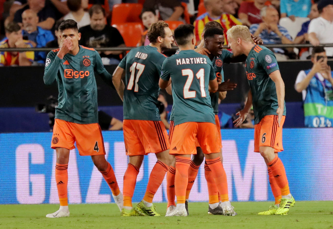 Fotos: El Valencia-Ajax de Champions, en imágenes