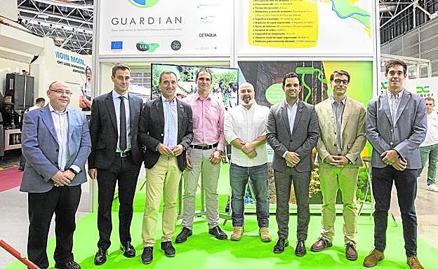 Francesc Hernández, Jordi Azorín, Robert Raga, Vicente Adobes, Ferran Dalmau, Juan Antonio Sagredo, Antonio del Campo y Mario Ruiz. 