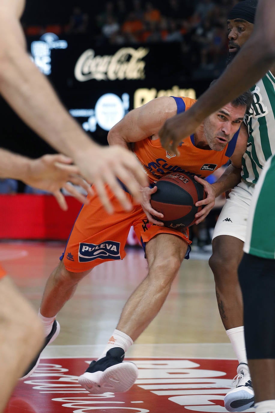 Fotos: El Valencia Basket-Real Betis, en imágenes