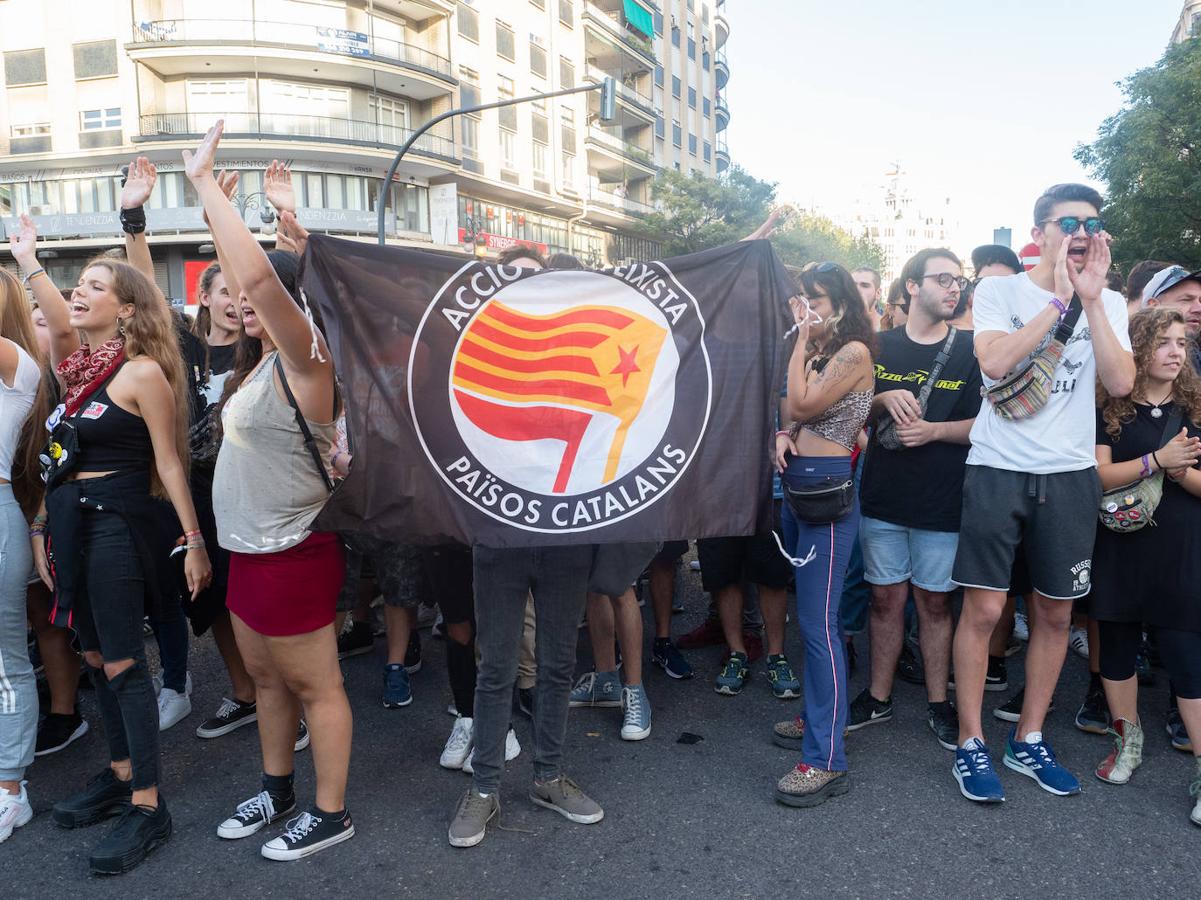 Fotos: Manifestaciones del 9 d&#039;Octubre en Valencia