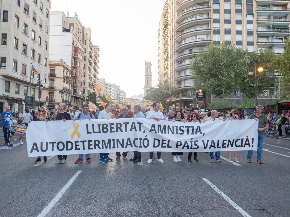 Fotos: Manifestaciones del 9 d&#039;Octubre en Valencia