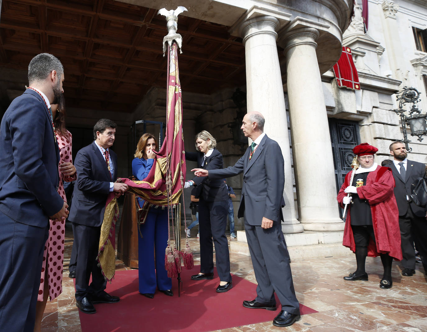 Procesión cívica de Valencia por el 9 d'Octubre de 2019