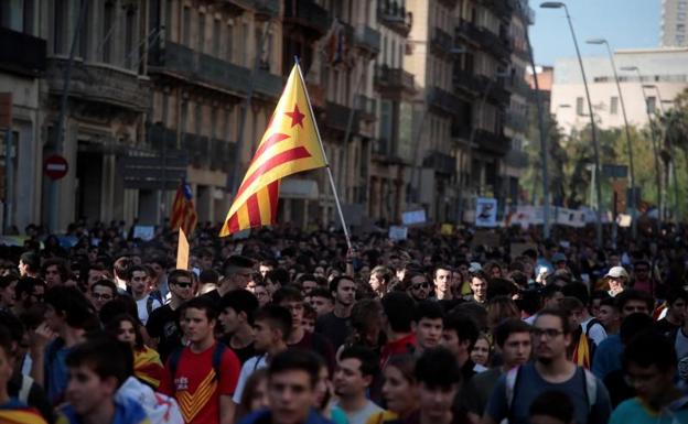 Directo | Los independentistas cortan la frontera con Francia 