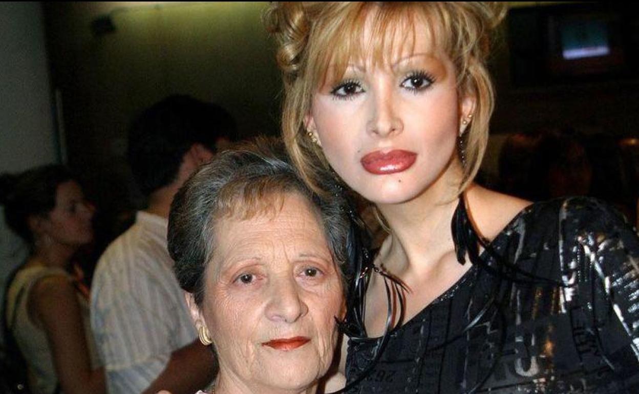 Margarita Seisdedos | Fallece Margarita Seisdedos, madre de Yurena: «Mi vida ha estallado por los aires»