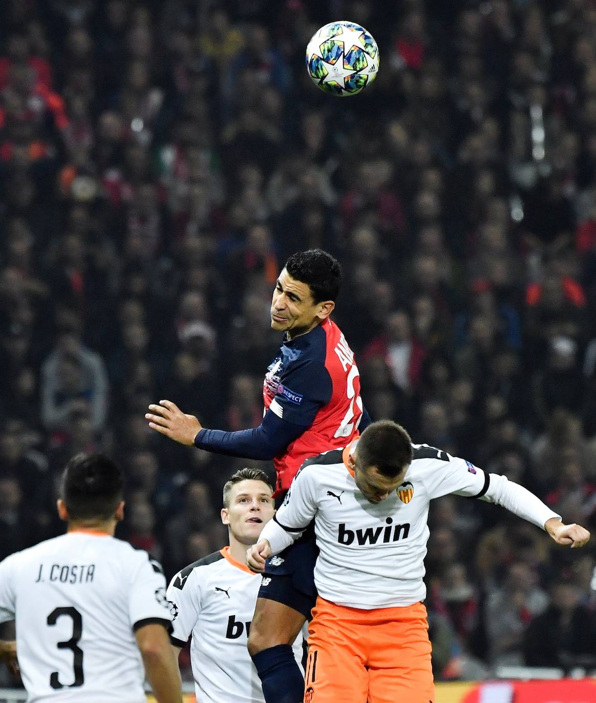 El Lille-Valencia, de Champions League, en imágenes. 