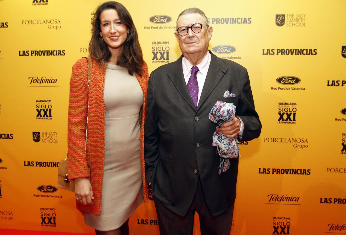 Laura Albiol y Juan José Collado, presidente de Cruz Roja.