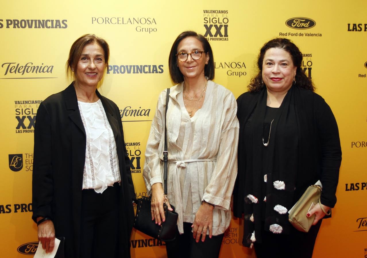 Inma Real, Patricia Albert y Pilar Roberto.