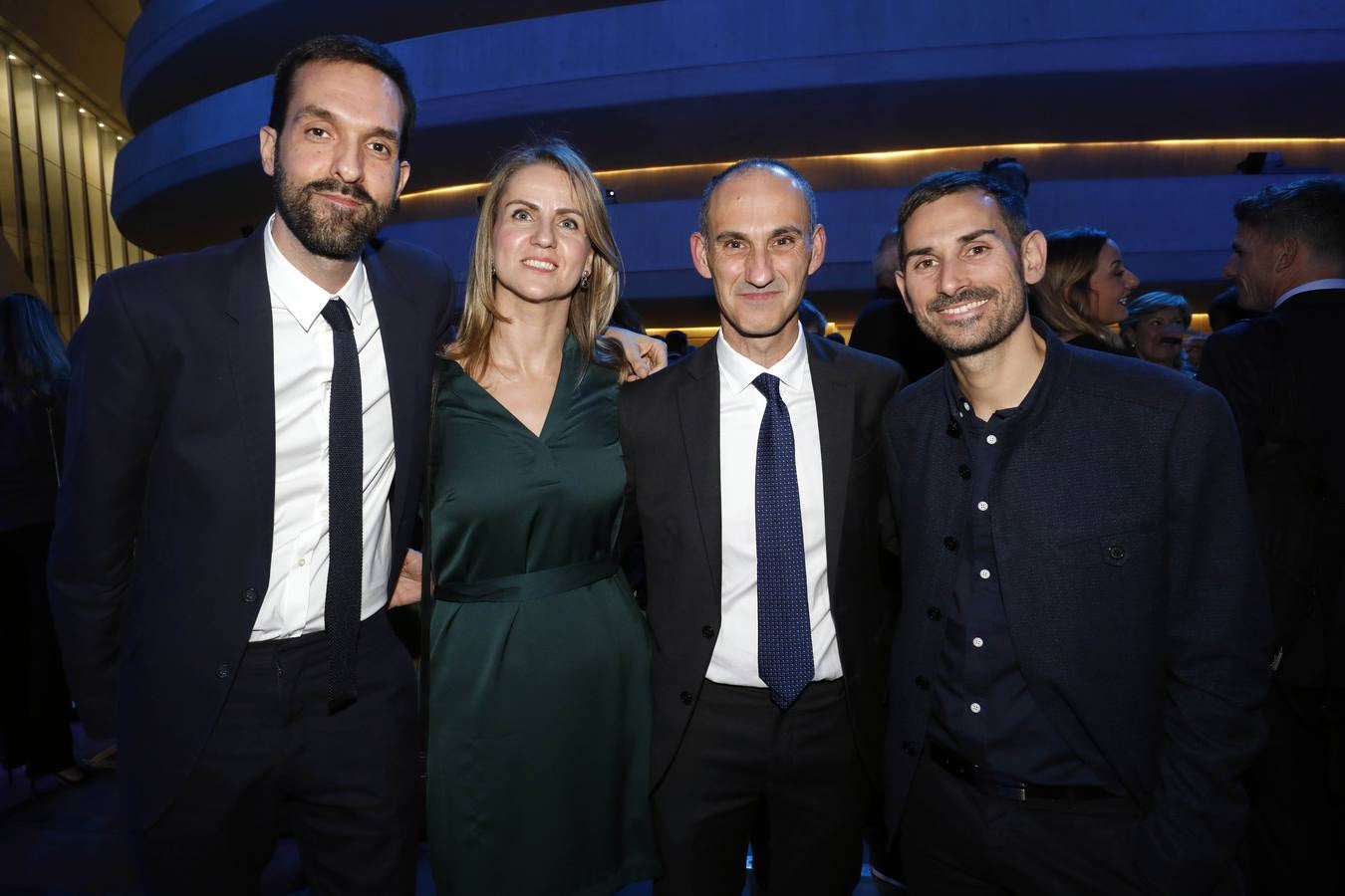 Mikel Labastida, Carmen Velasco y Jesús Trelis, de LAS PROVINCIAS, junto al vicealcalde Sergi Campillo.