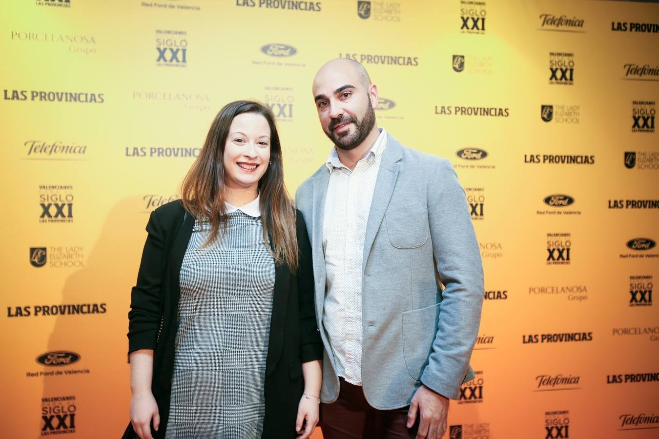 Josefina Carbonera, del Colegio de Psicólogos, y Francisco Antonio Castillo.