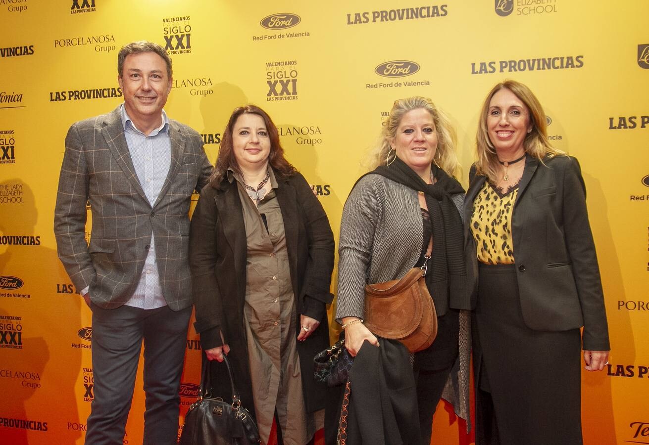 Jesús Martí, departamento de marketing de Grefusa; Ángela Pons, empresa AGR; la diseñadora de Gandia, Ana Pastor, y Rosa Gregori de Grefusa.