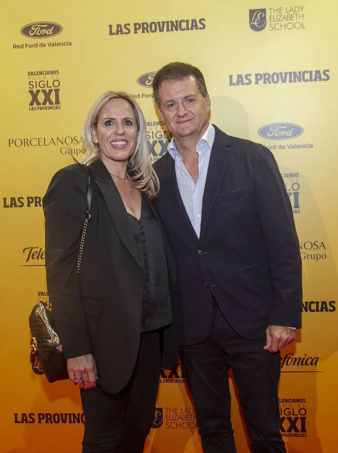 Sonia Ivars junto a su esposo y empresario de Benissa, Rubén Pérez.