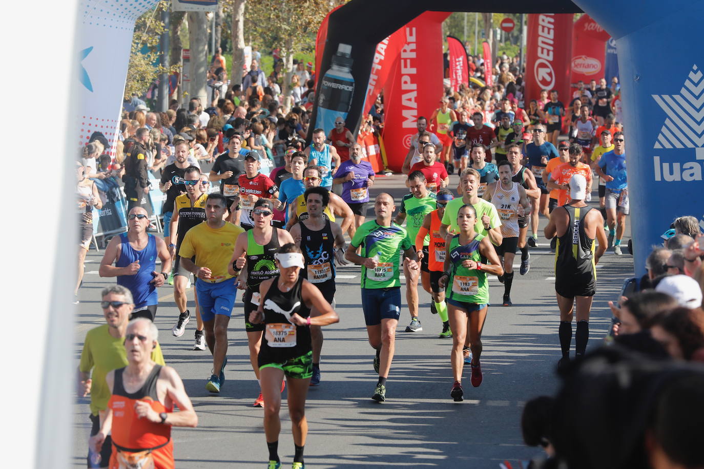 Fotos: Las mejores imágenes del Medio Maratón de Valencia 2019