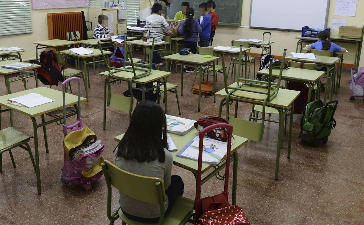 El Gobierno rechaza ahora modificar el modelo lingüístico de los colegios