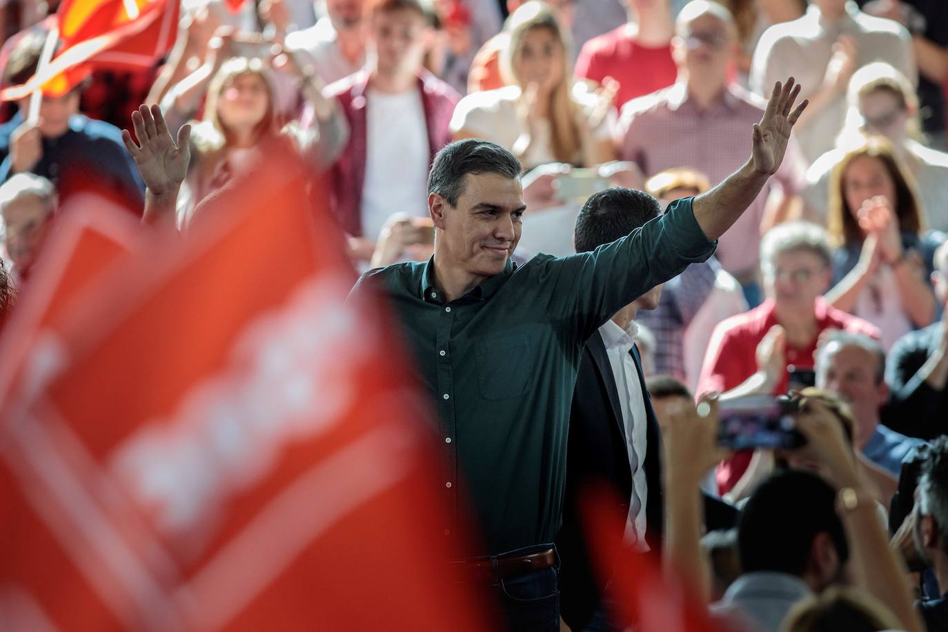 Pedro Sánchez interviene en un acto en Mislata