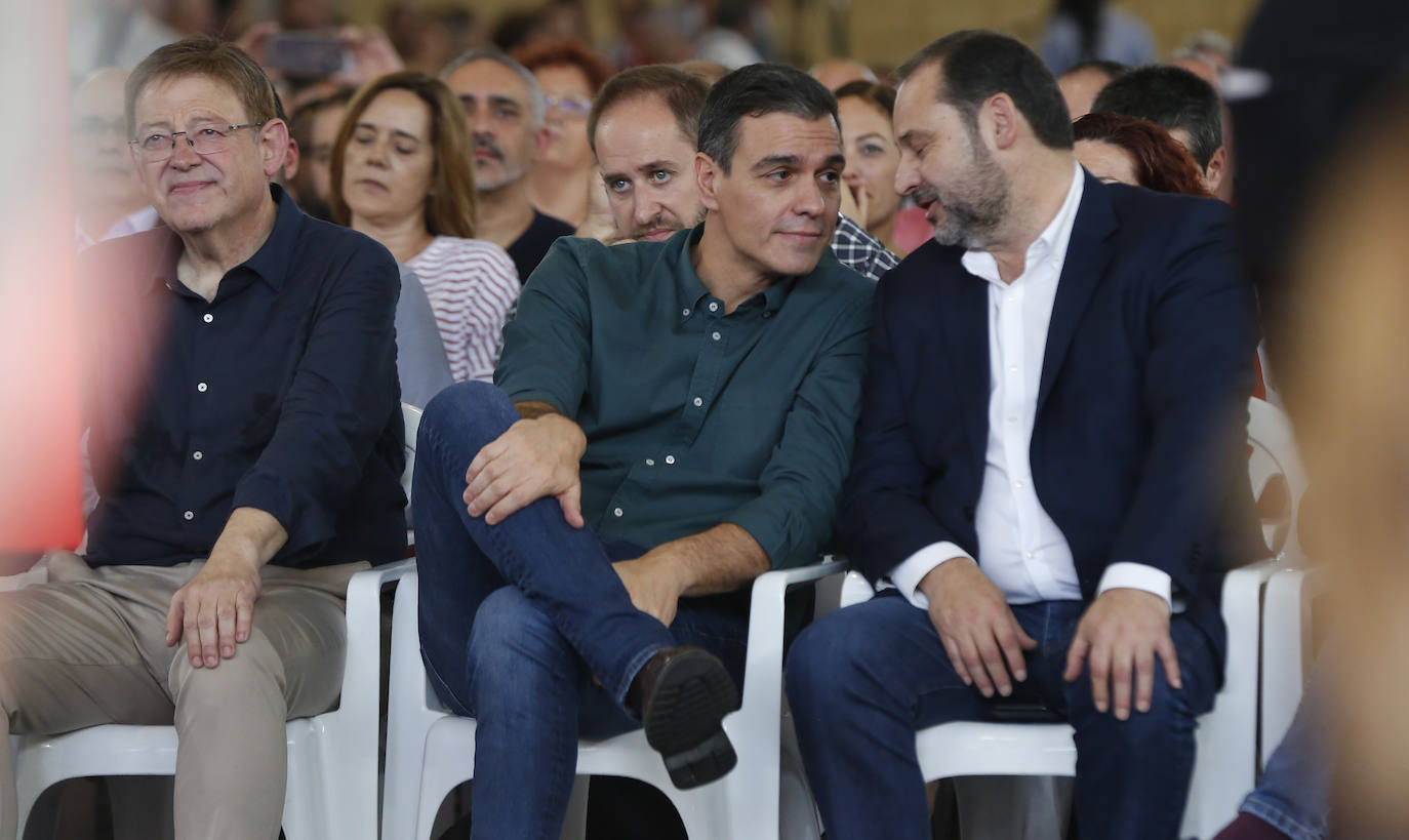 Pedro Sánchez interviene en un acto en Mislata