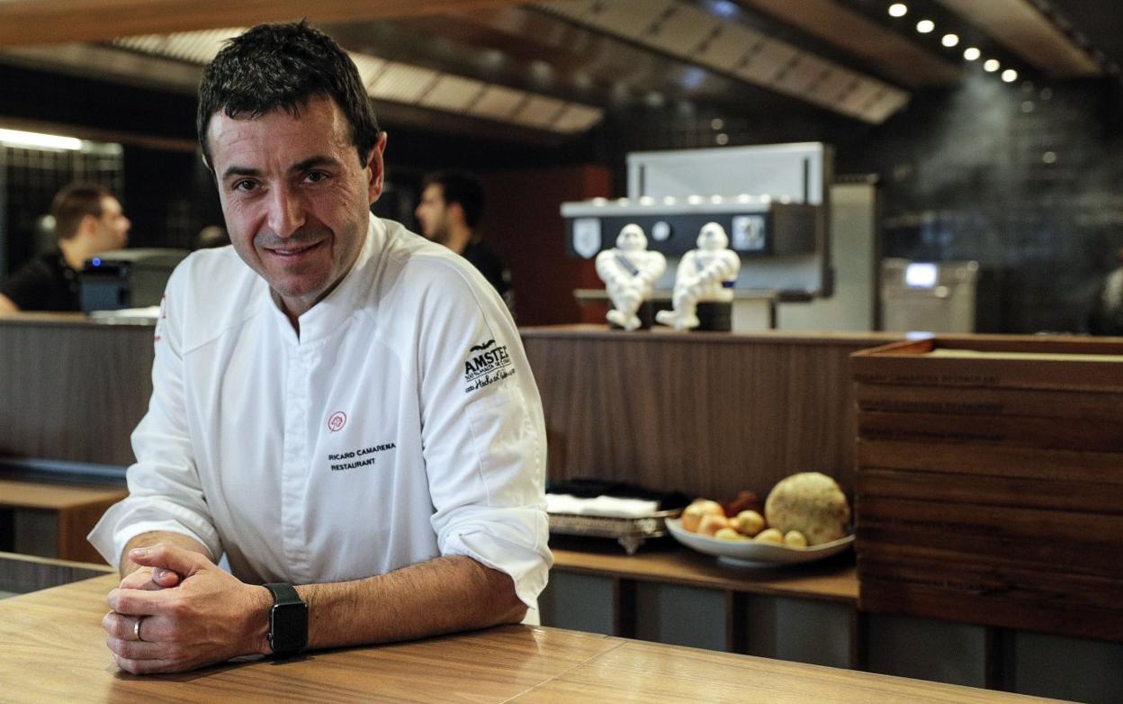 El dos estrellas Michelin Ricard Camarena logra situar a Barx en el mapa gastronómico español