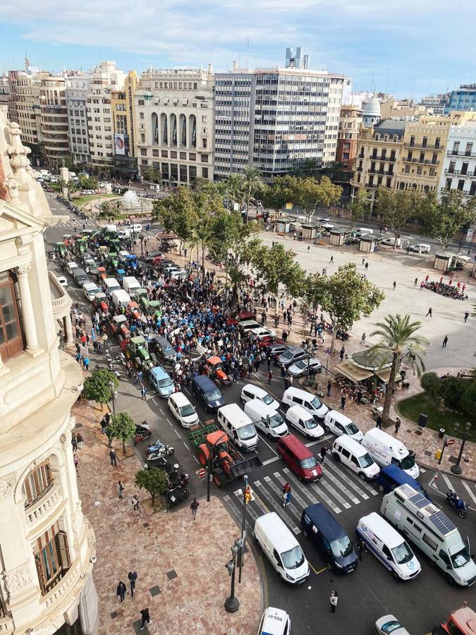 Fotos: Manifestación contra la pacificación de la CV-500