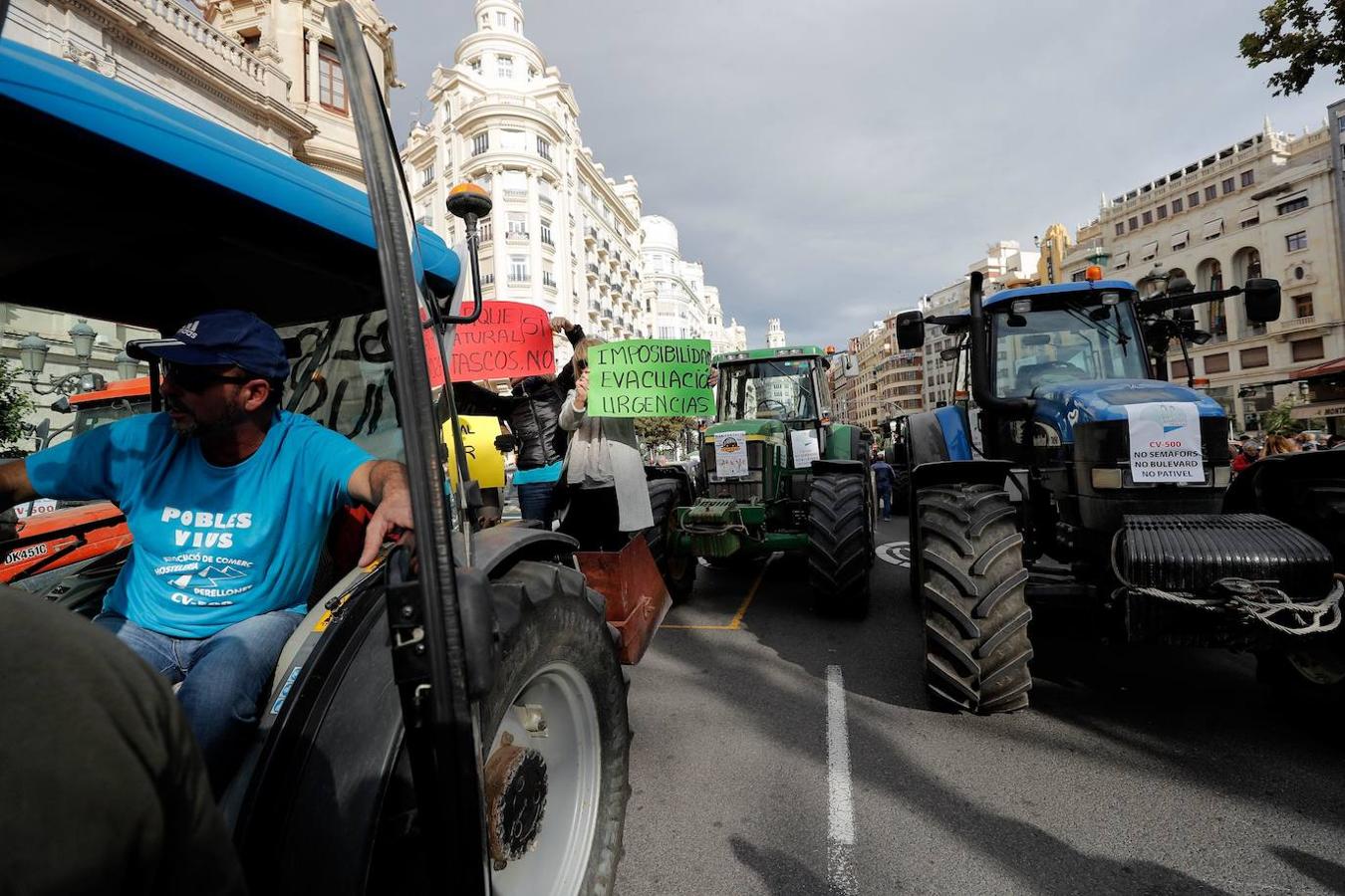 Fotos: Manifestación contra la pacificación de la CV-500