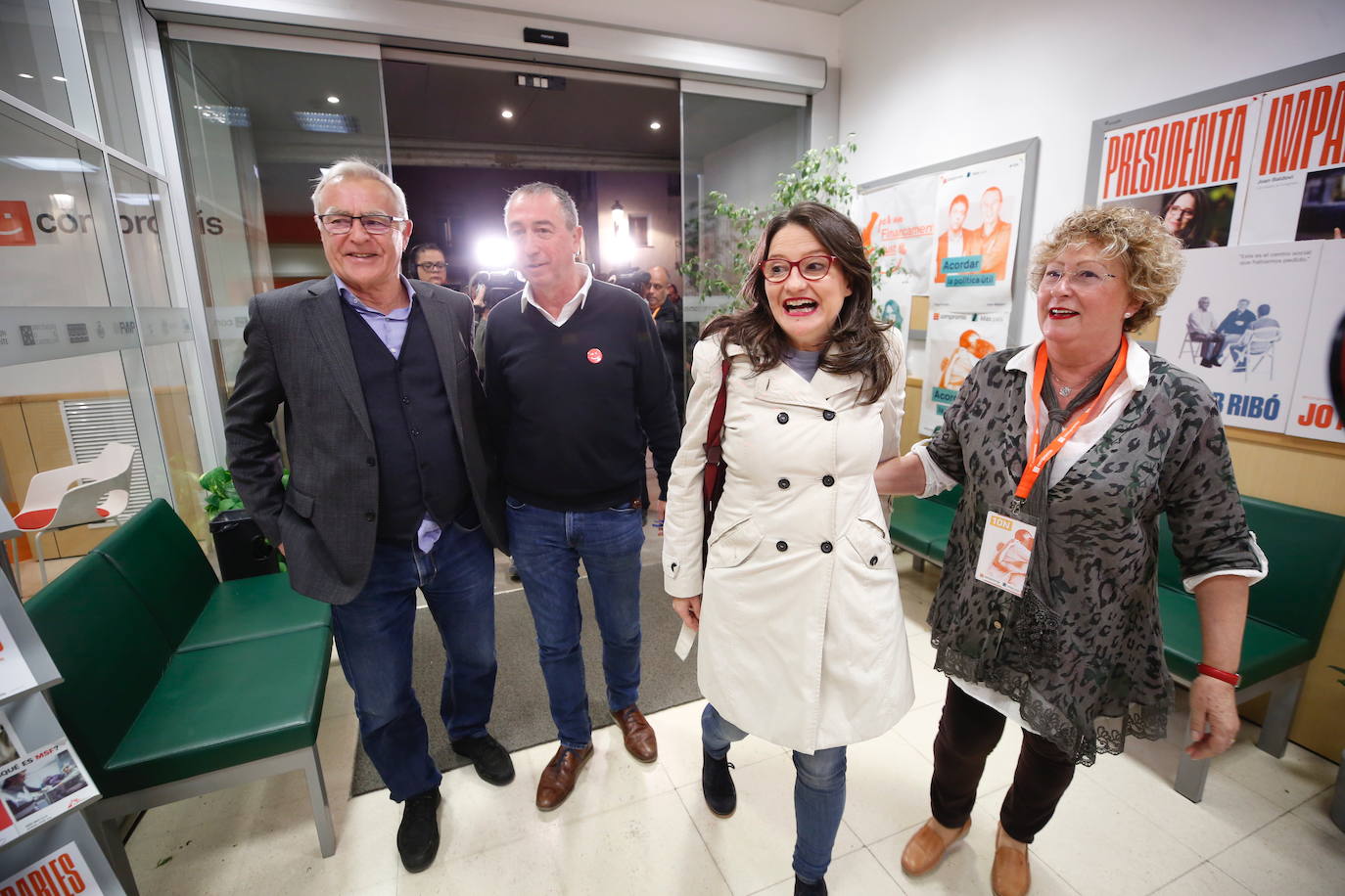 Los principales partidos políticos de la Comunitat se han reunido en sus sedes de Valencia para conocer los resultados de la jornada electoral de este domingo 10 de noviembre. 