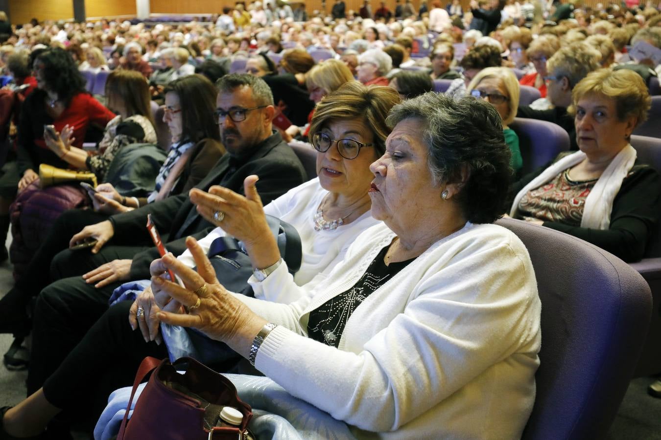 Asistentes y conferenciantes en la 5ª. edición de la jornada Dirigiendo Hogares en Valencia