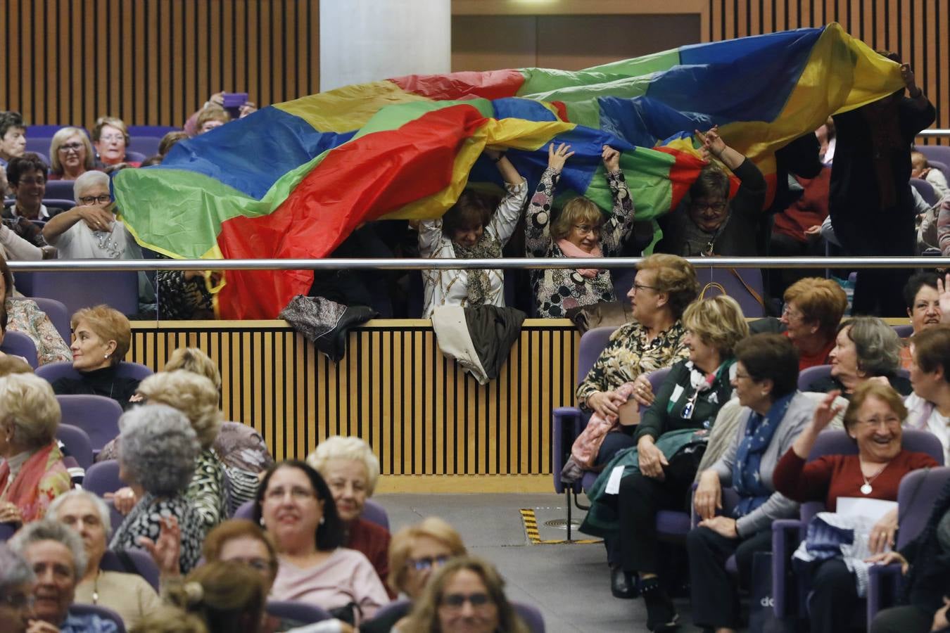 Asistentes y conferenciantes en la 5ª. edición de la jornada Dirigiendo Hogares en Valencia