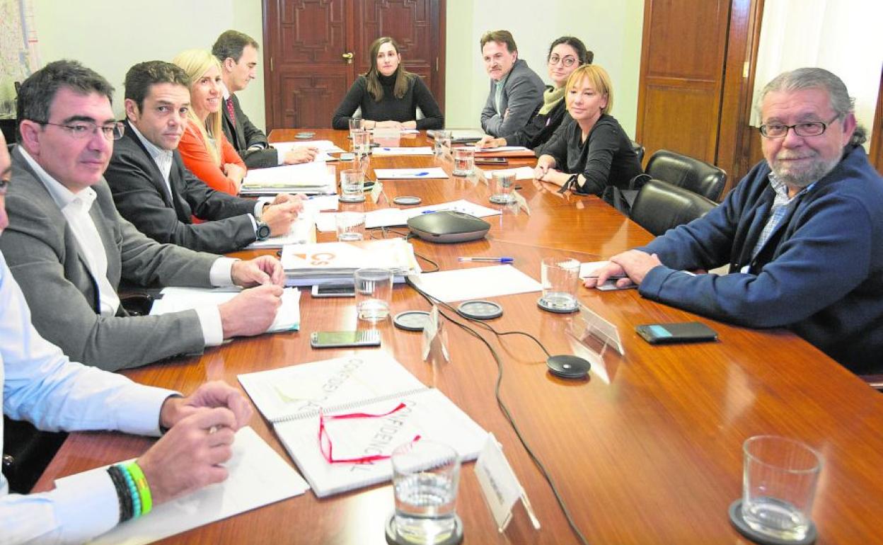 Reunión del consejo de la EMT.