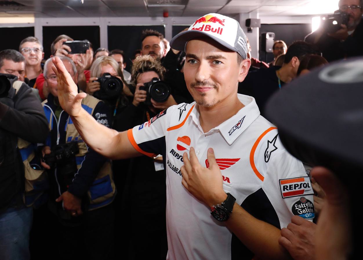 El piloto Jorge Lorenzo anuncia su retirada.