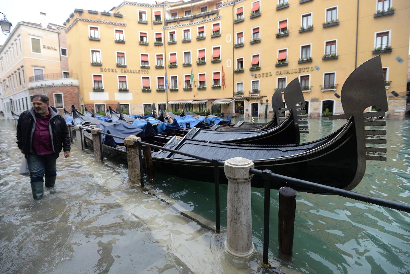 Venecia, destrozada por la peor 'acqua alta' del último medio siglo