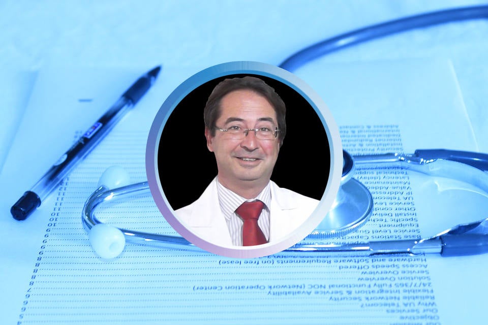 Dr. Enrique Chipont Benabent | Oftalmología (Alicante)